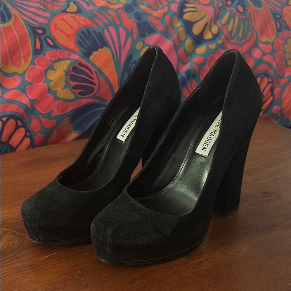 Steve Madden Black Platform Pump Heel Size 6.5